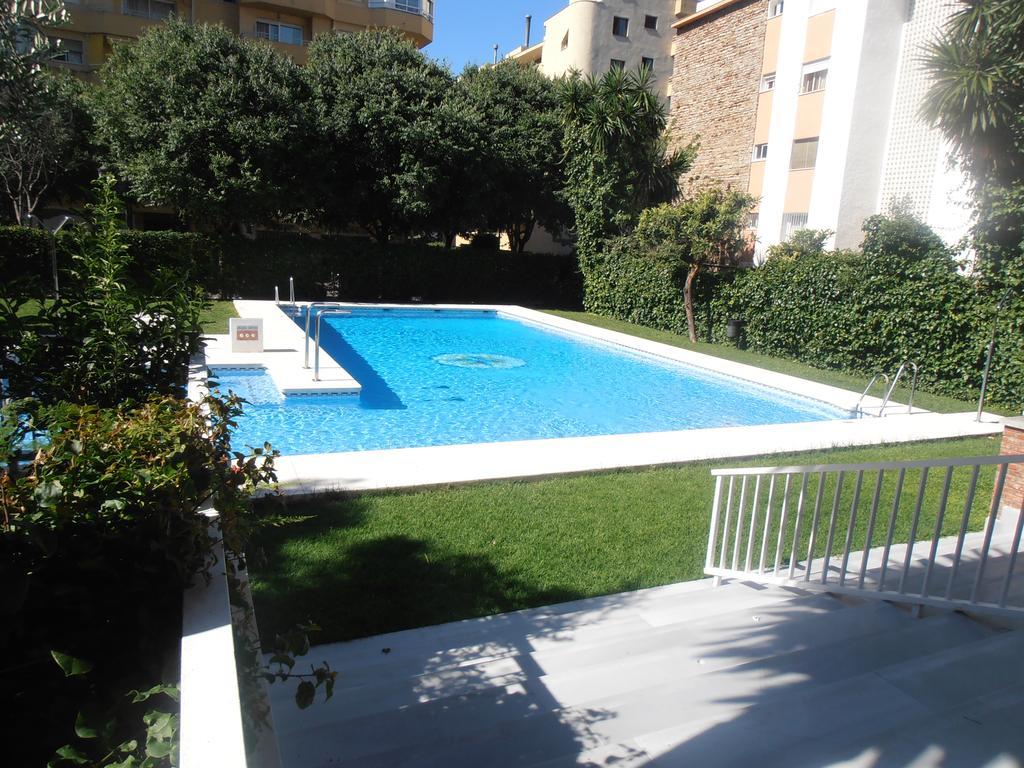 Apartamento Euromar 2 Playa Fontanilla マルベーリャ エクステリア 写真